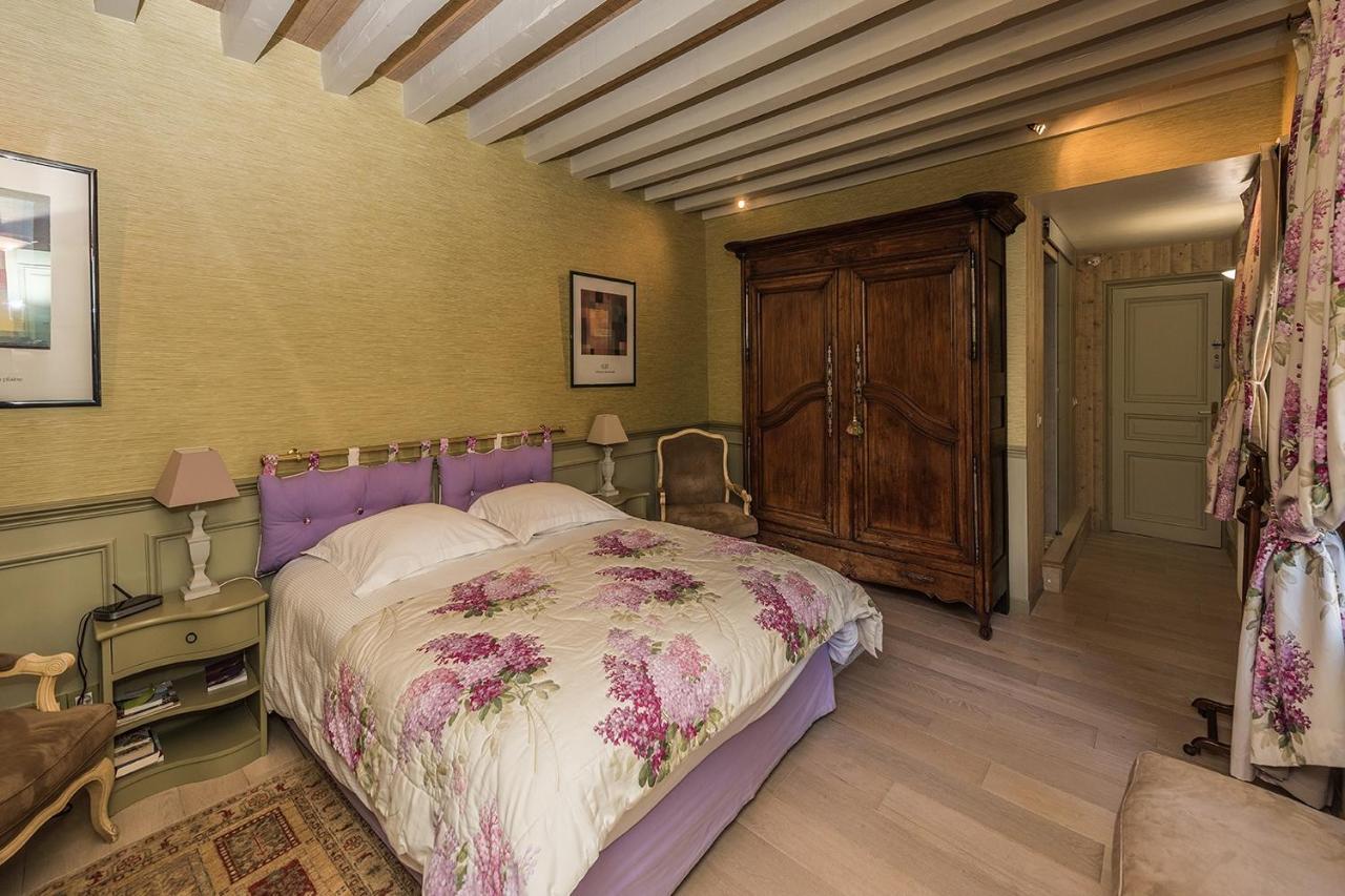 Chambres D'Hotes La Closerie Des Trois Marottes Melun Buitenkant foto