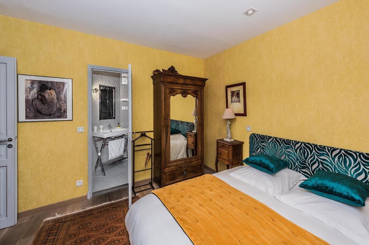 Chambres D'Hotes La Closerie Des Trois Marottes Melun Buitenkant foto